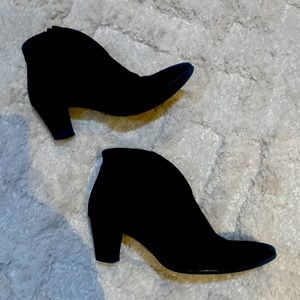 Black suede Booties